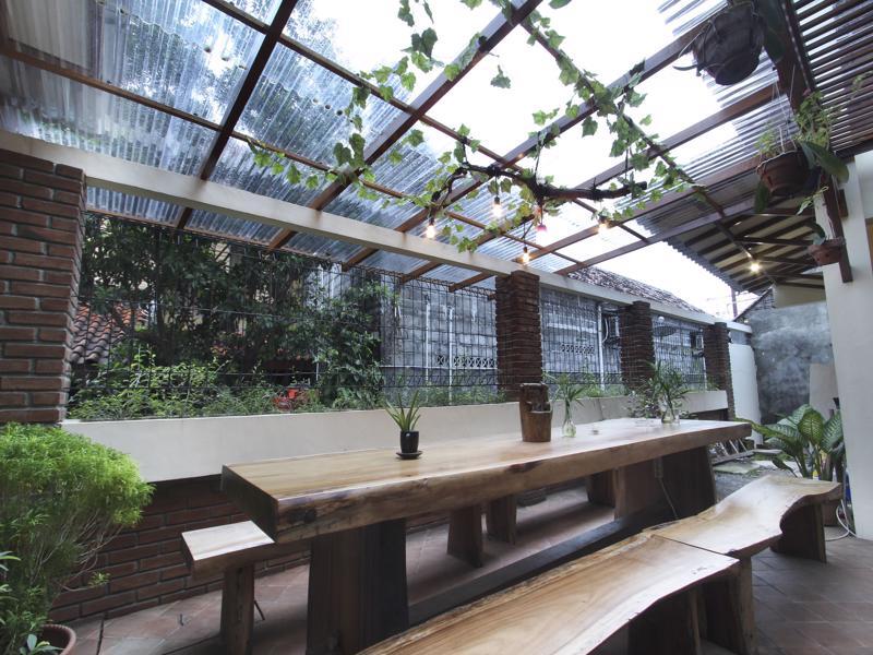 De Hostel Джокякарта Екстериор снимка
